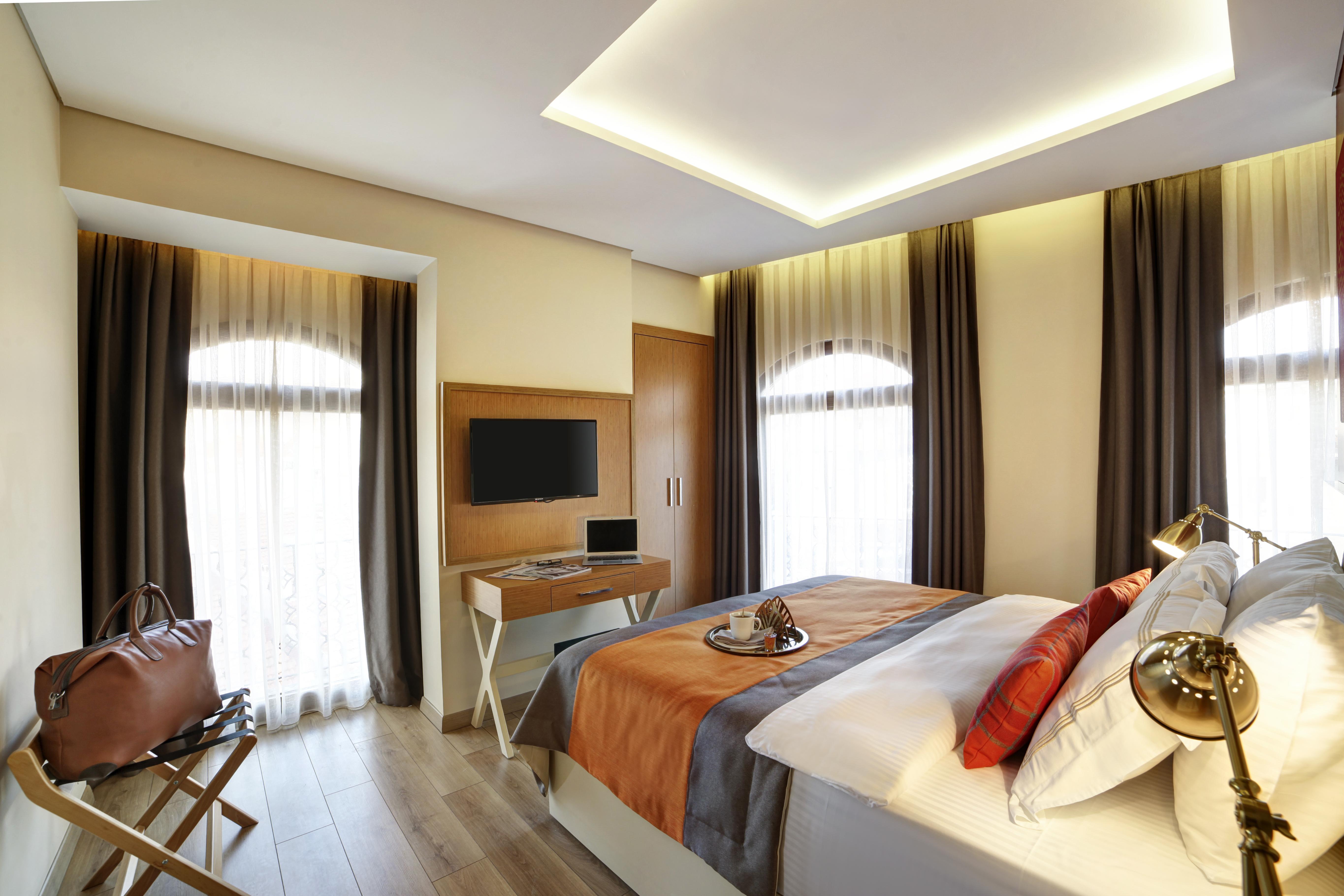 The Fox Hotel Istanbul Ngoại thất bức ảnh